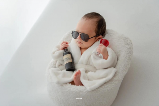 巴中几个月宝宝会翻身 巴中几个月宝宝会翻身